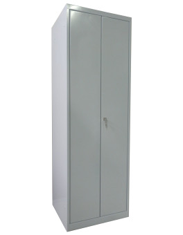 Household metal cabinet for cleaning equipment