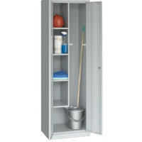 Metal storage cabinet for cleaning equipment