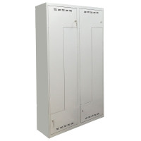 Wardrobe locker with 4 L-shaped compartments (monoblock/welded construction) Wardrobe locker with 4 L-shaped compartments (monoblock/welded construction)